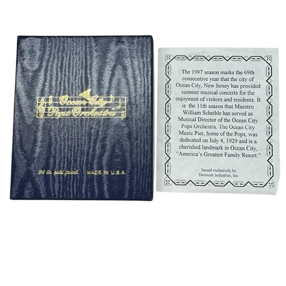 Ocean City Pops Orchestra 1997 Commemorative Ornament Gold Holiday Ornament - Picture 2 of 4